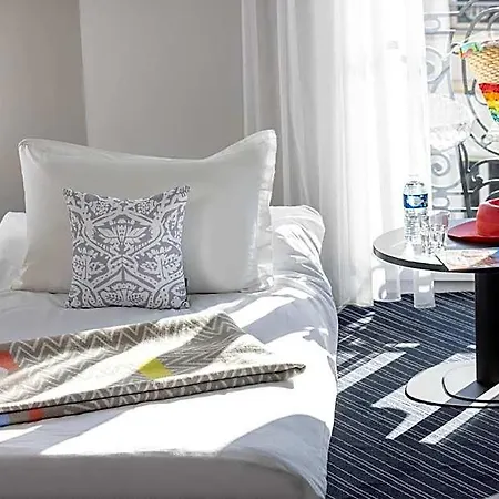 Hotel 64