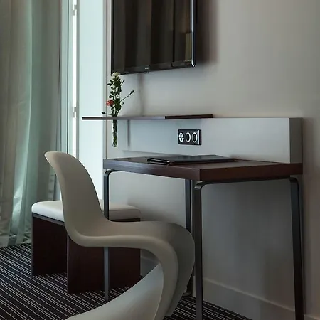 64 Hotel Nice