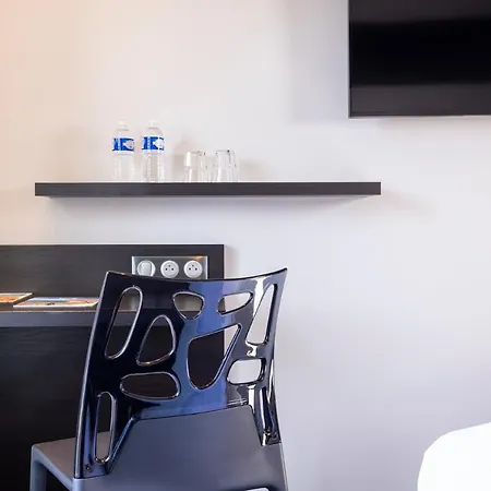 Hotel 64