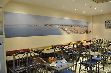 尼斯64号酒店 尼斯